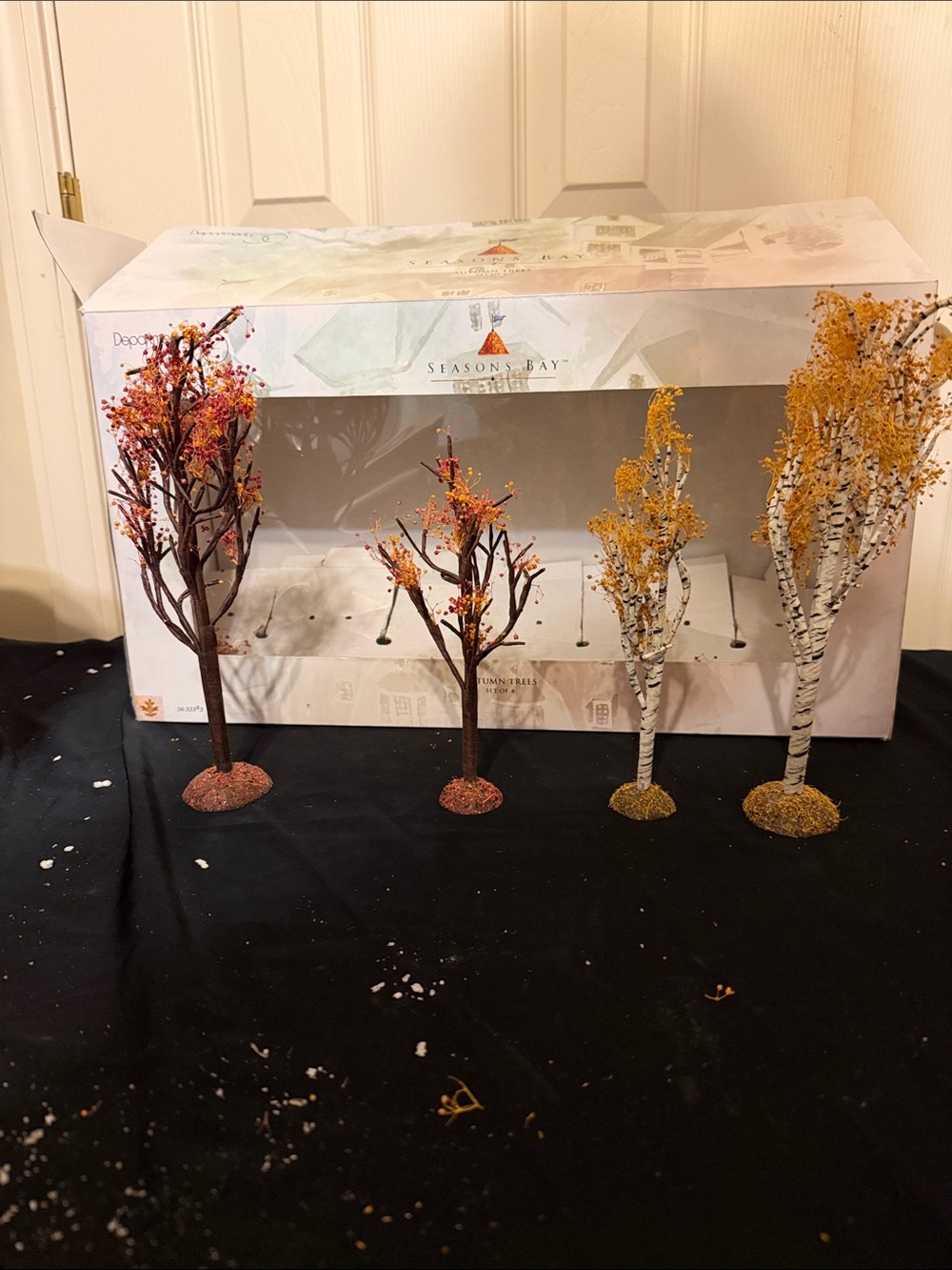 Department 56 Autumn Tree Set - White, Gold, Brown